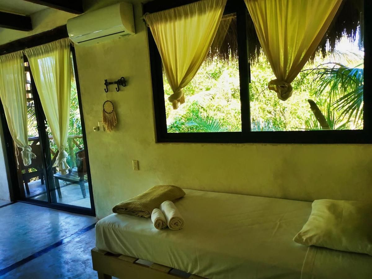 La Casa De Mia 2*