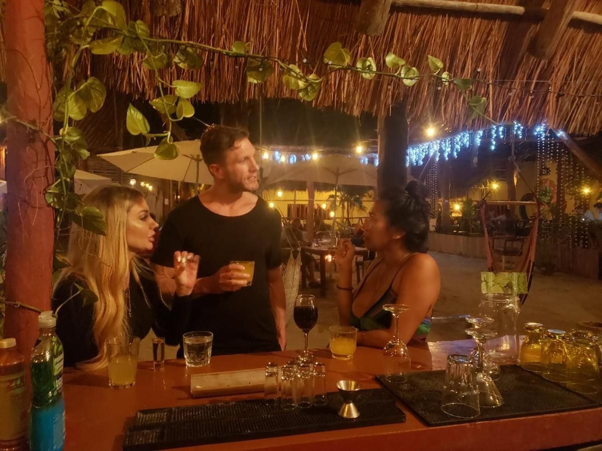 The - Food, Drinks And Transportation To The And Cenotes *