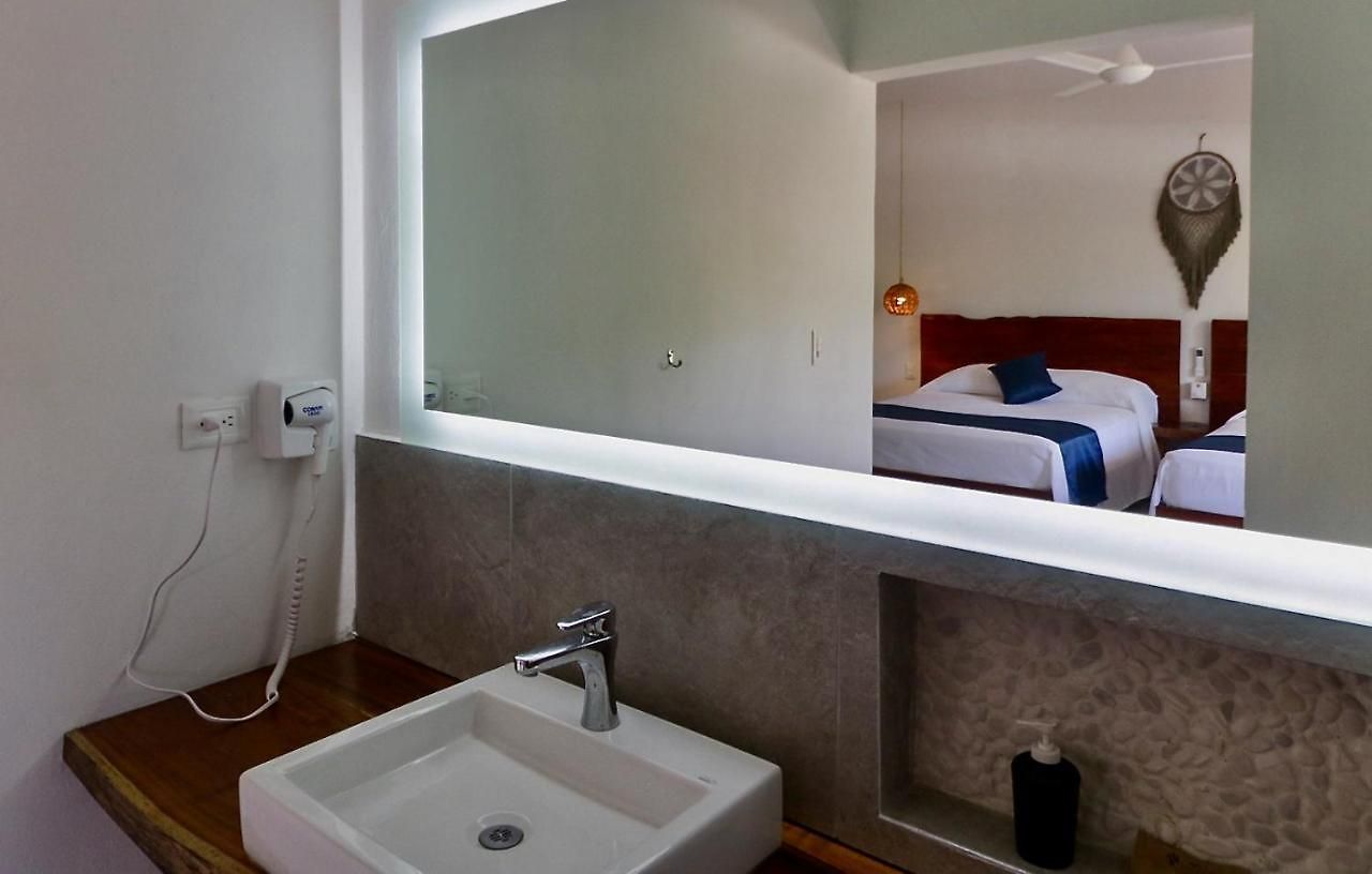Hotel Niik 4*