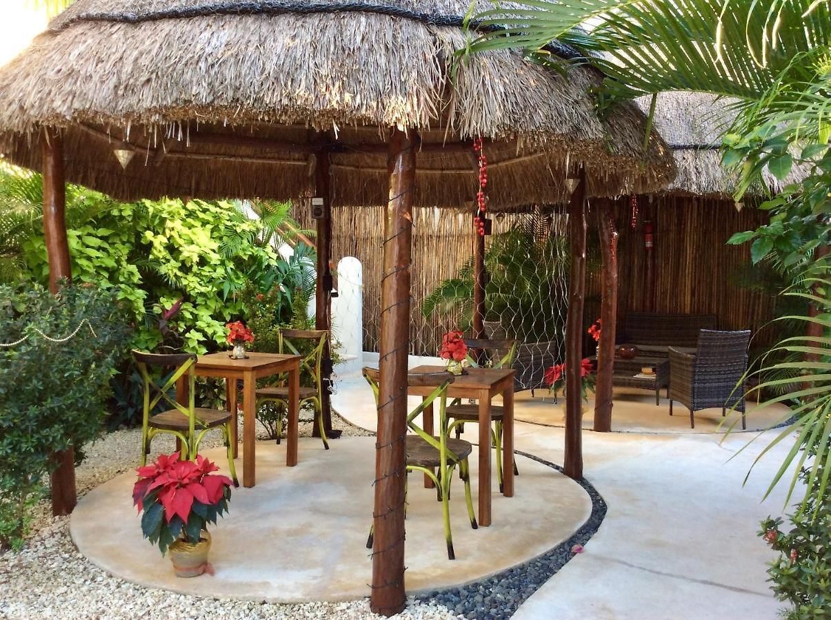Tua Large Comfortable Pool Parking Space Apartment