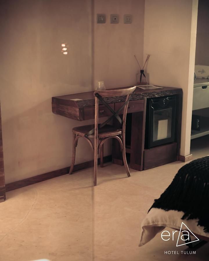 Hotel Era &