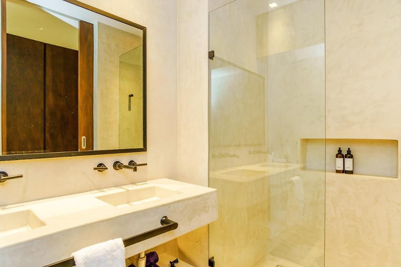 Gorgeous Flowy Space With Wrap-around Private Pool * Tulum