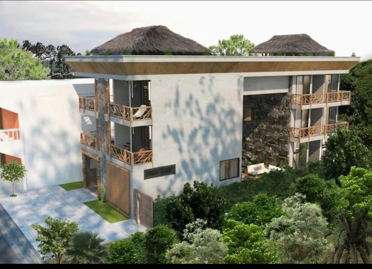 Nano Rooftop Pool Hostal