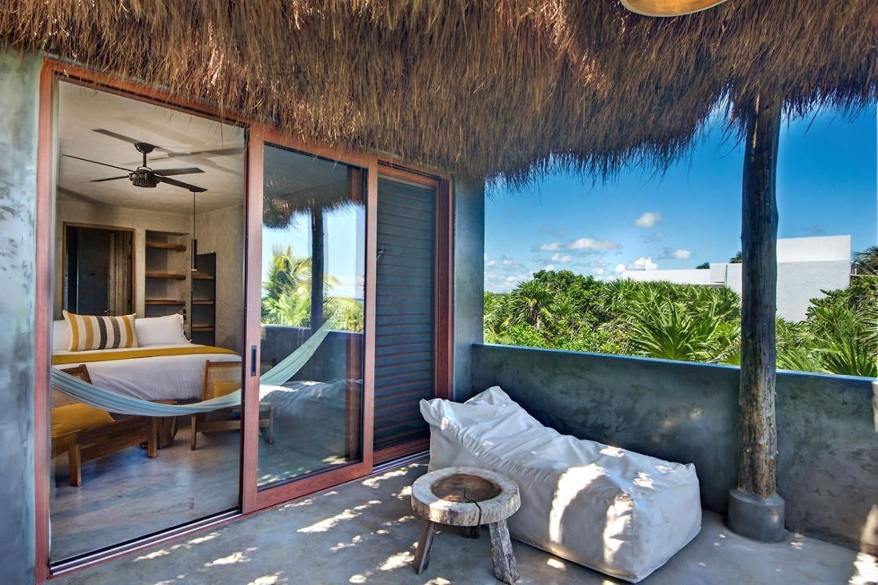 Beachfront Soliman Bay 12 Holiday home