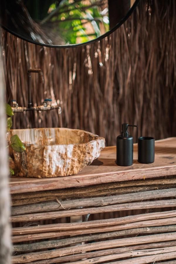 Uman Glamping & Cenote