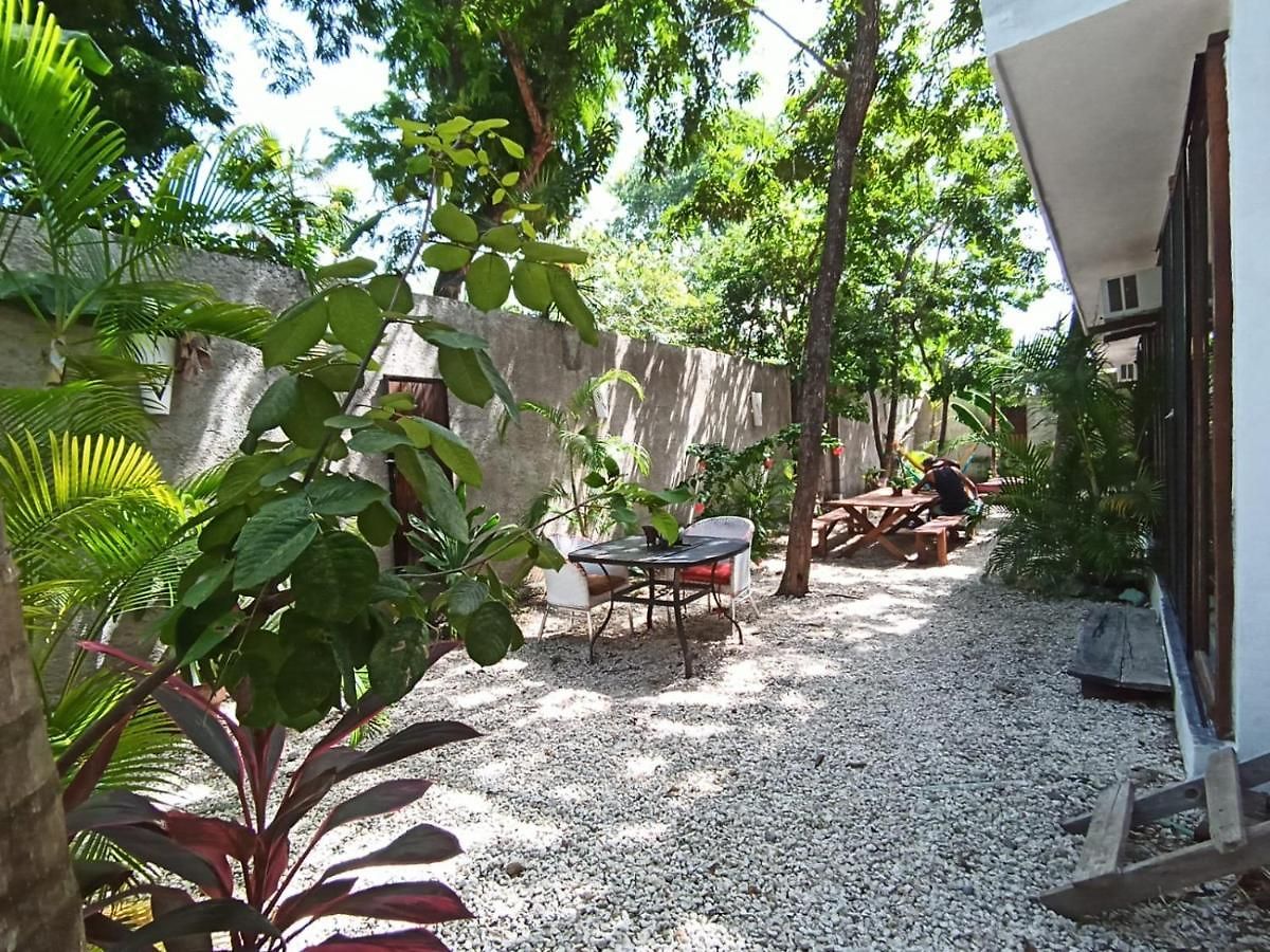 Primitive Selfcheck-in Adults Only 2* Tulum