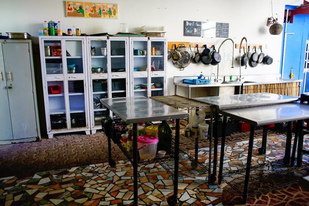 Weary Traveler Hostel