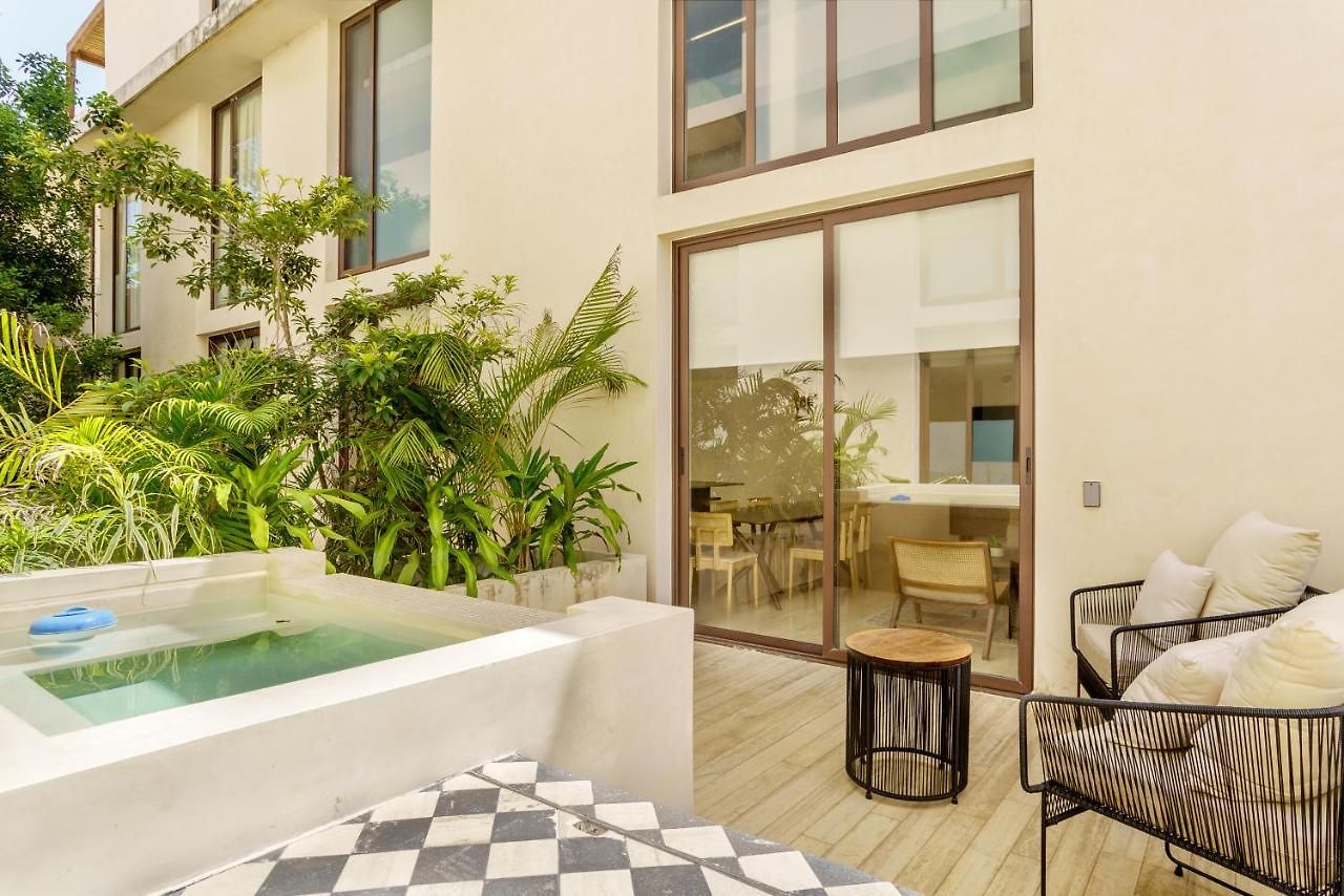 205 Perfect Location 3 Bedrooms Apartment Tulum
