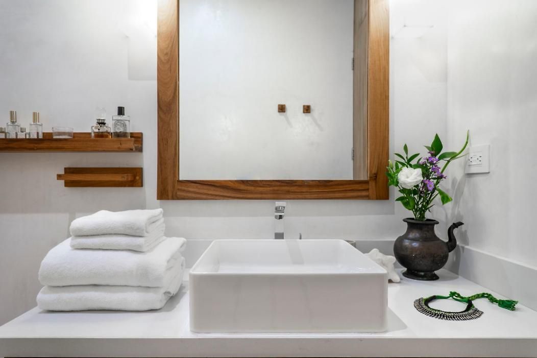 Ca'lalily Aparthotel