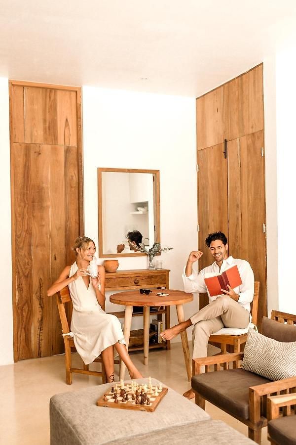 Aparthotel Ca'lalily *