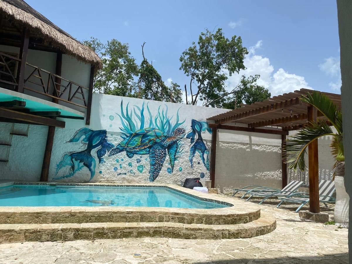Howlita - Adult Only Hotel 3*