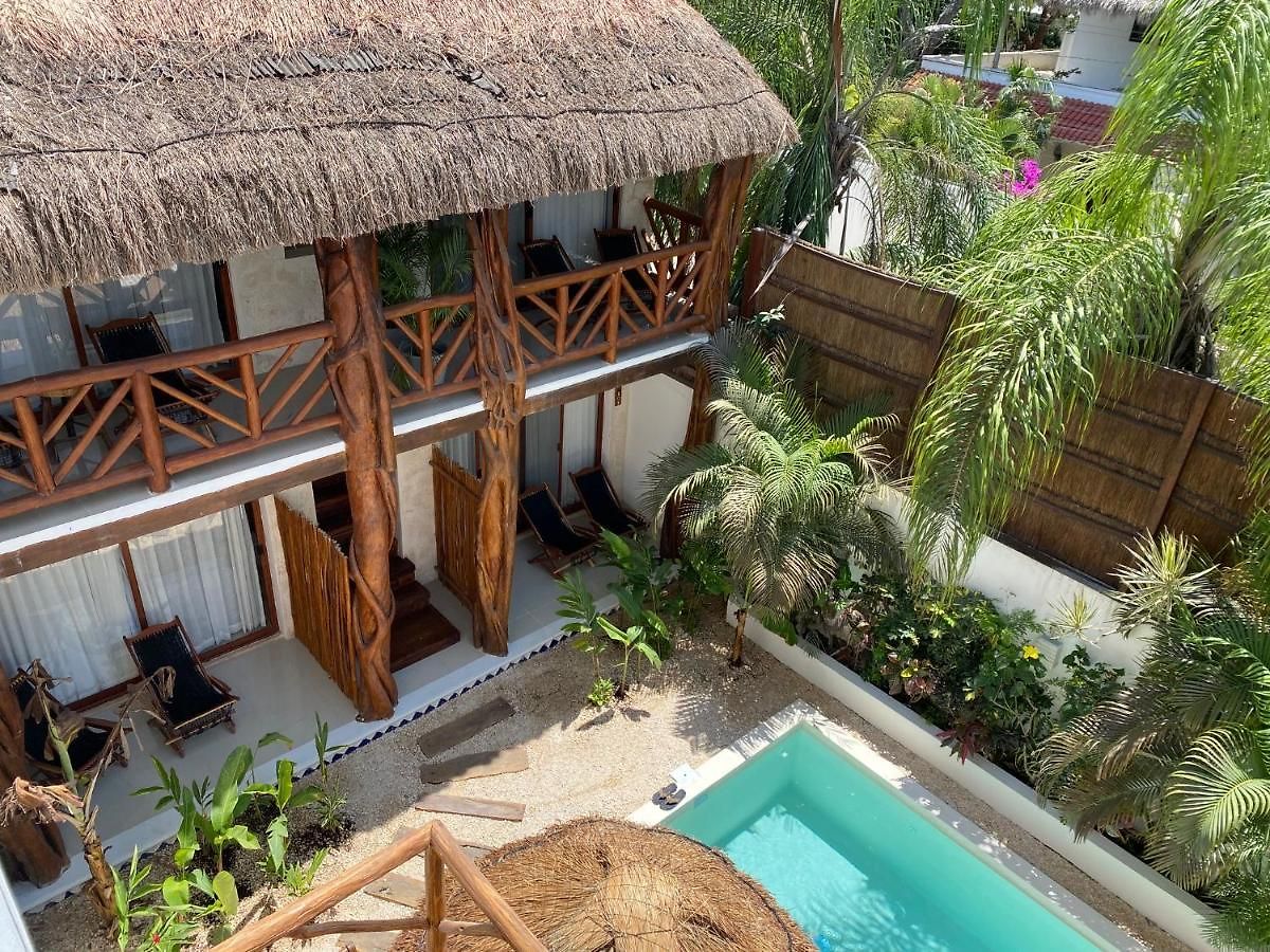 Caribena Hotel 3*