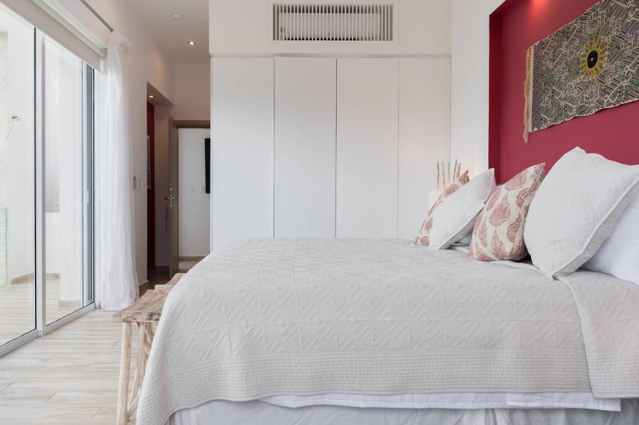 Calma, Chic & Mexican Villa, A True Oasis Pool, Security Holiday home Tulum