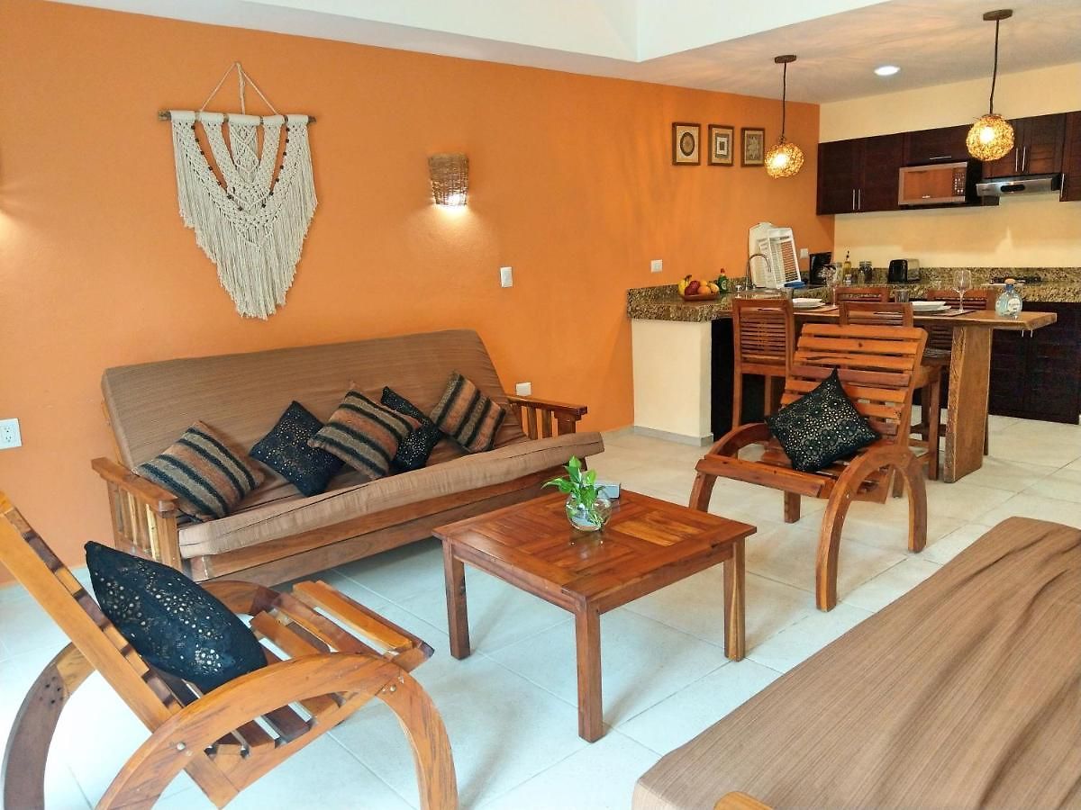 Apartahotel Nah 4*