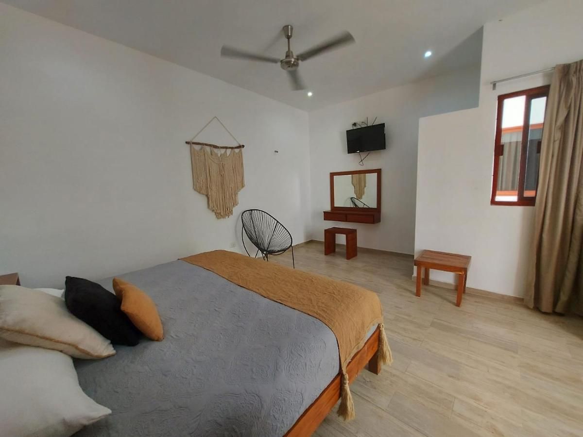 Palma Estudios Aparthotel