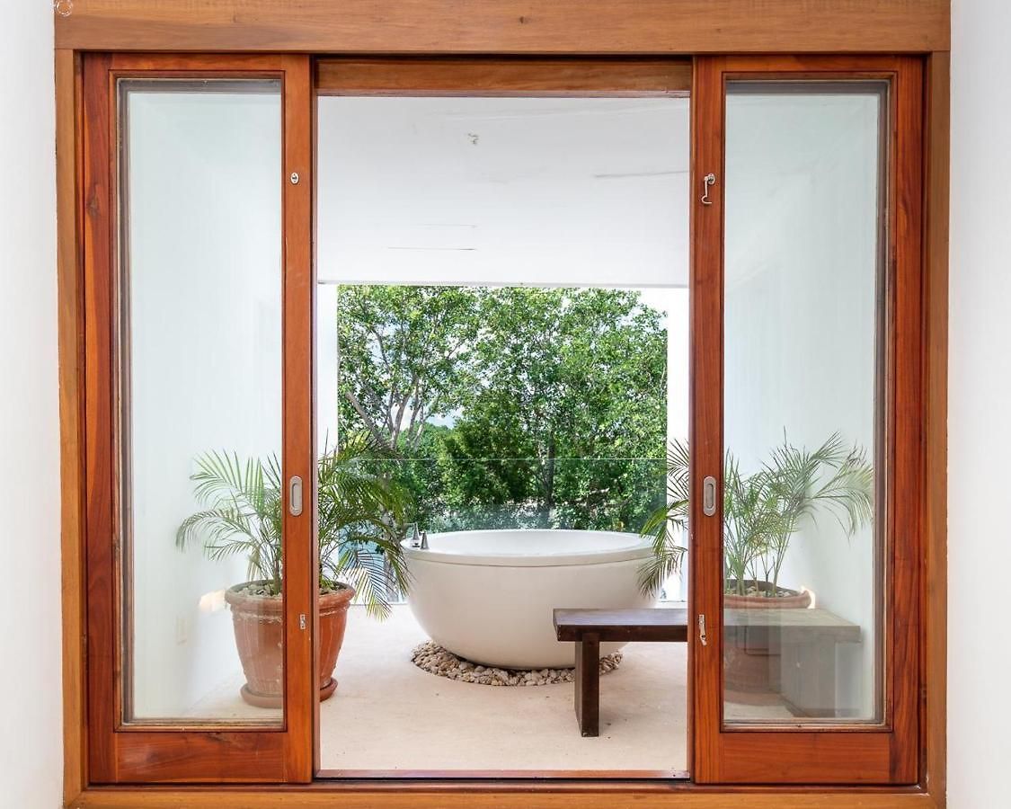 Country Club Private With Pool 18 People Villa Tulum
