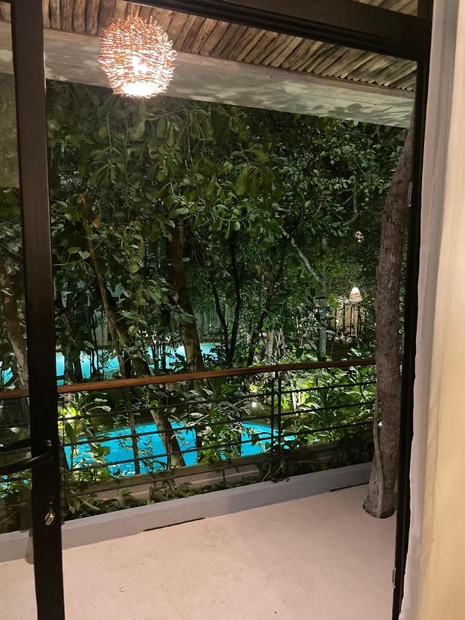Apartment Jungle View 2bed 2bath Condo/ Wi-fi/ Pool/ Gym
