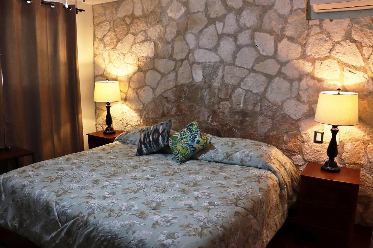 Hotel Andrea's
