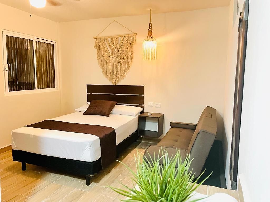 Corazon De Hotel