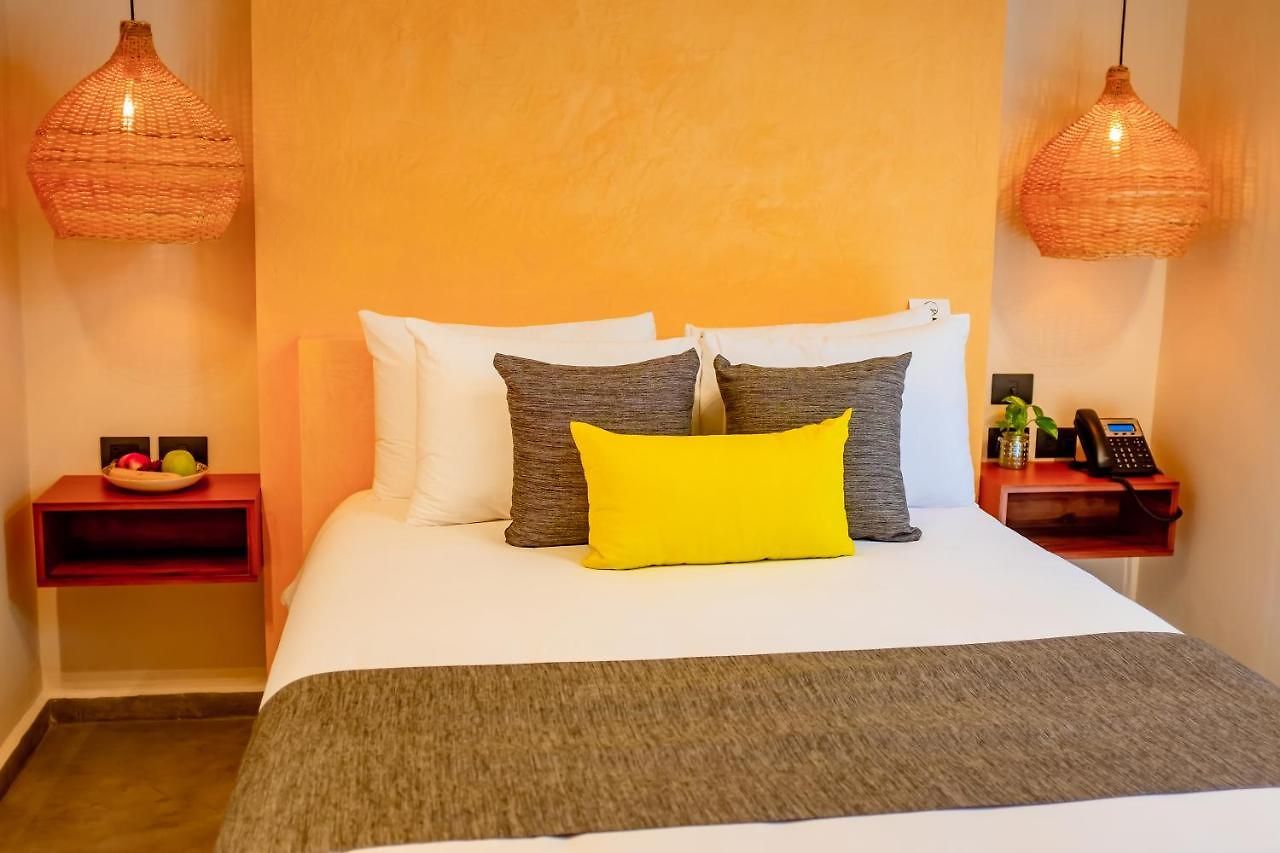 Hotel Esplendor By Wyndham Nook 4*