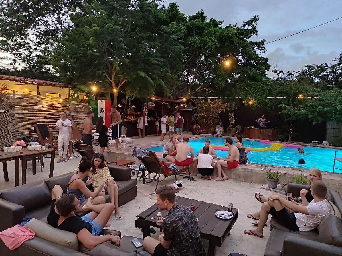 The - Food, Drinks And Transportation To The And Cenotes