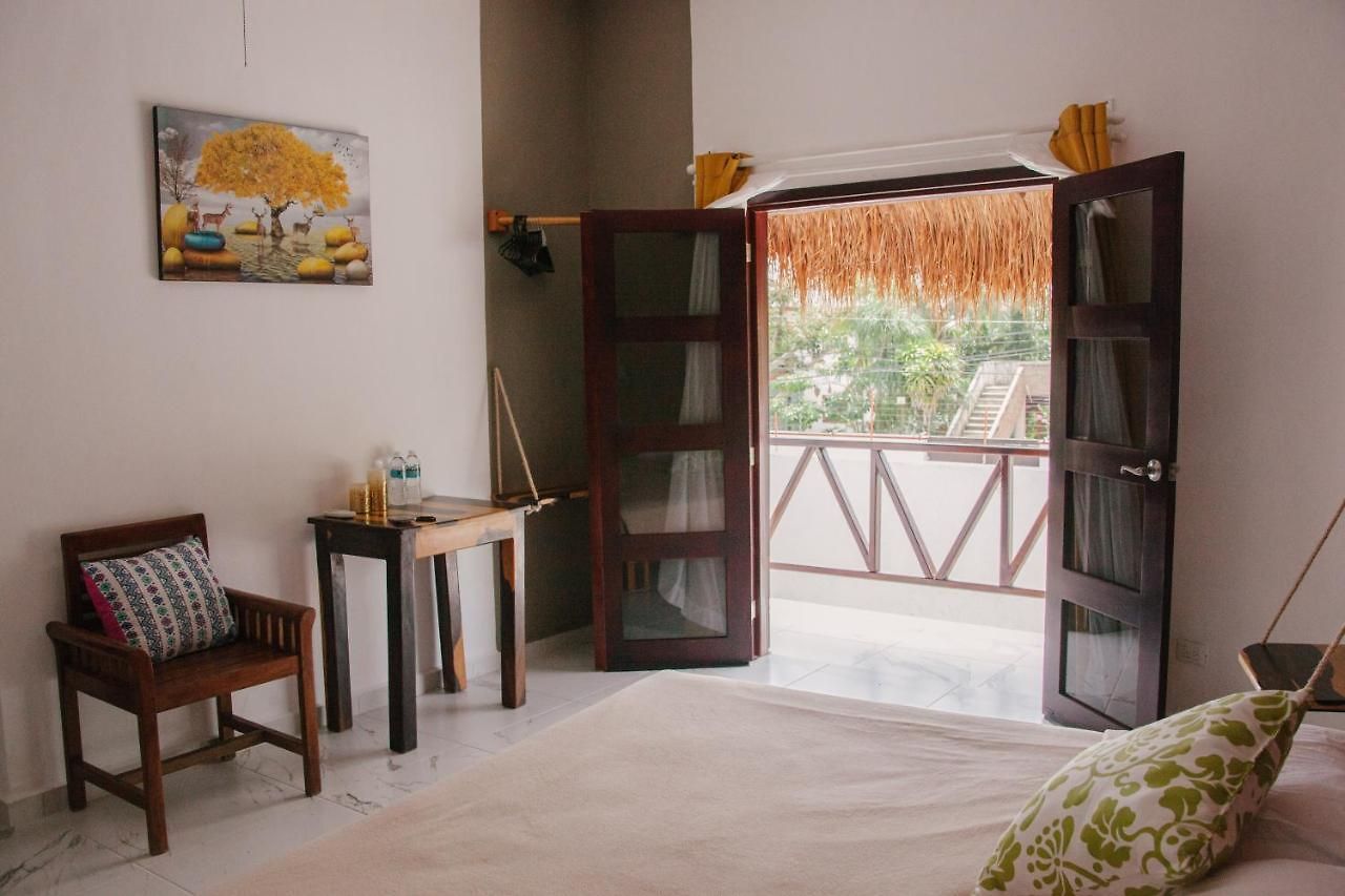 Howlita - Adult Only Tulum