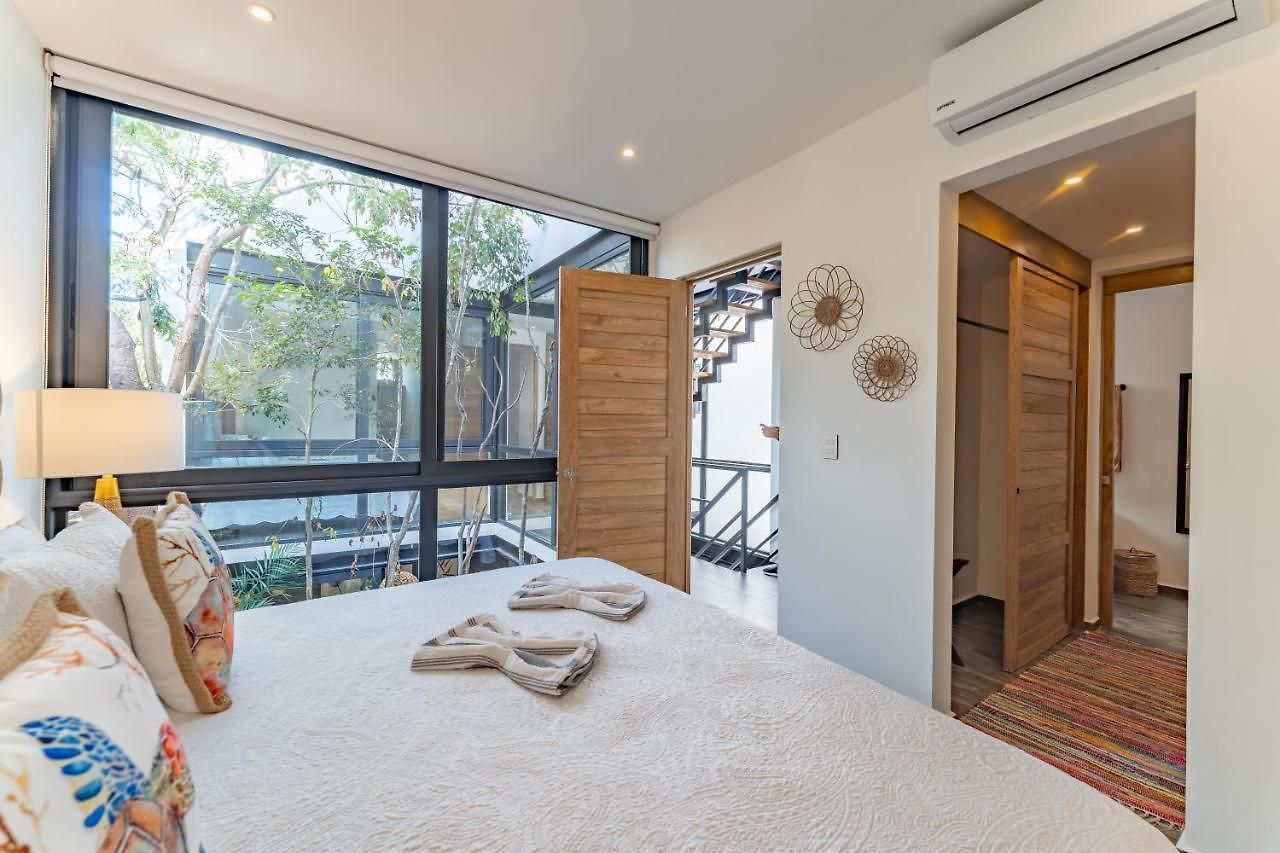 Casa & Chiit - 2 Homes With Different Shared Amenities Villa *