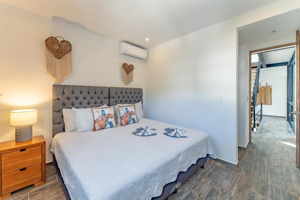 Casa & Chiit - 2 Homes With Different Shared Amenities Villa *
