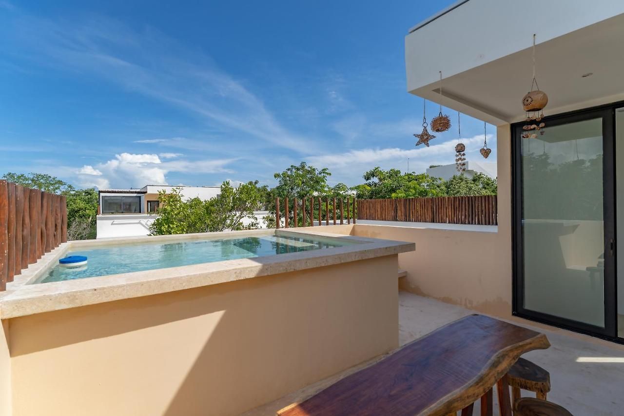 Casa & Chiit - 2 Homes With Different Shared Amenities