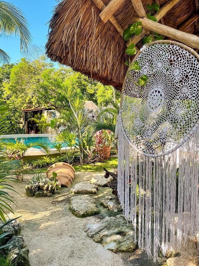 Zamunda Garden View Inn 2*