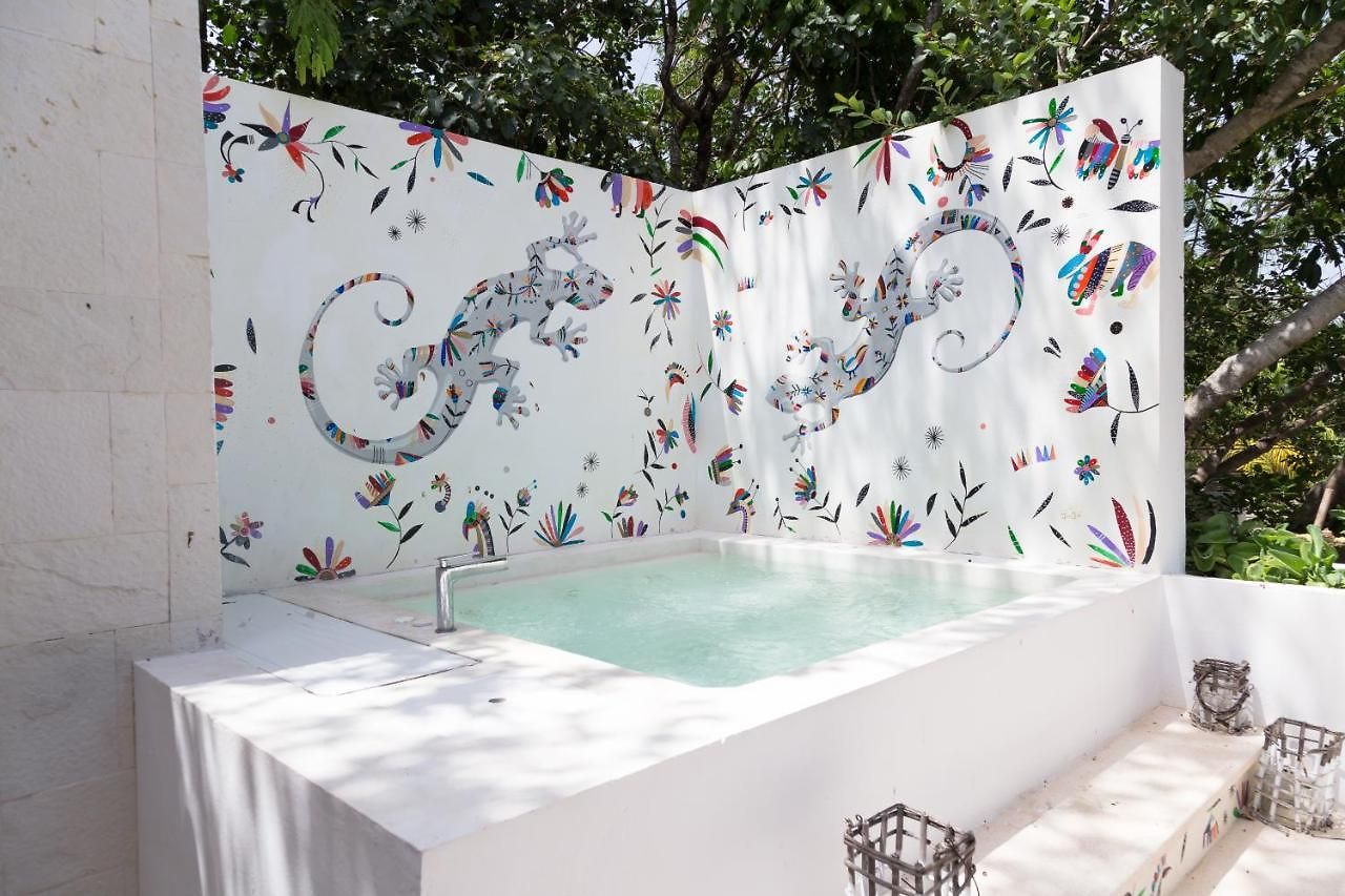 Luxury Private , Private Pool, Private Garden, Jacuzzi, 24hours Security Villa Tulum