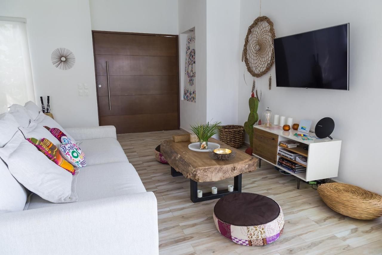 Luxury Private , Private Pool, Private Garden, Jacuzzi, 24hours Security *
