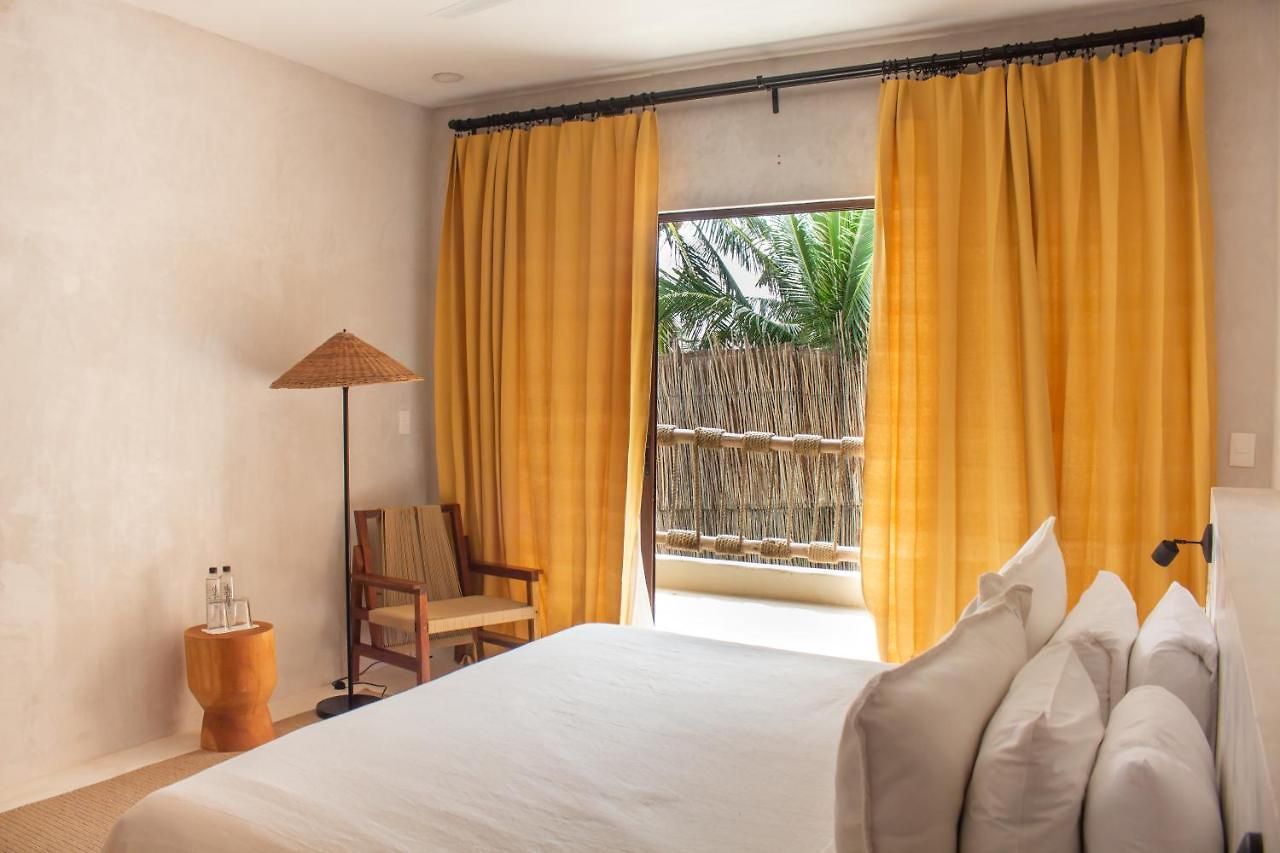 Hotel Dune Boutique Located At The Party Zone (adults Only)