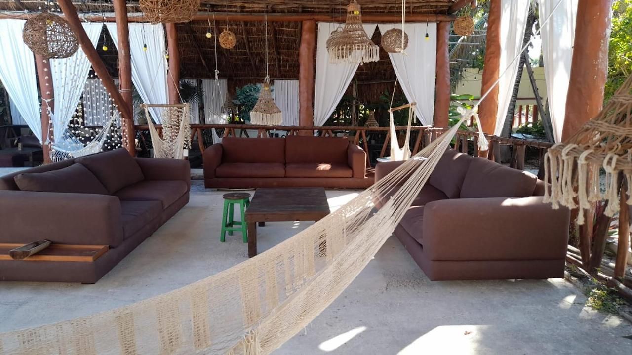 Hostel The - Food, Drinks And Transportation To The And Cenotes *