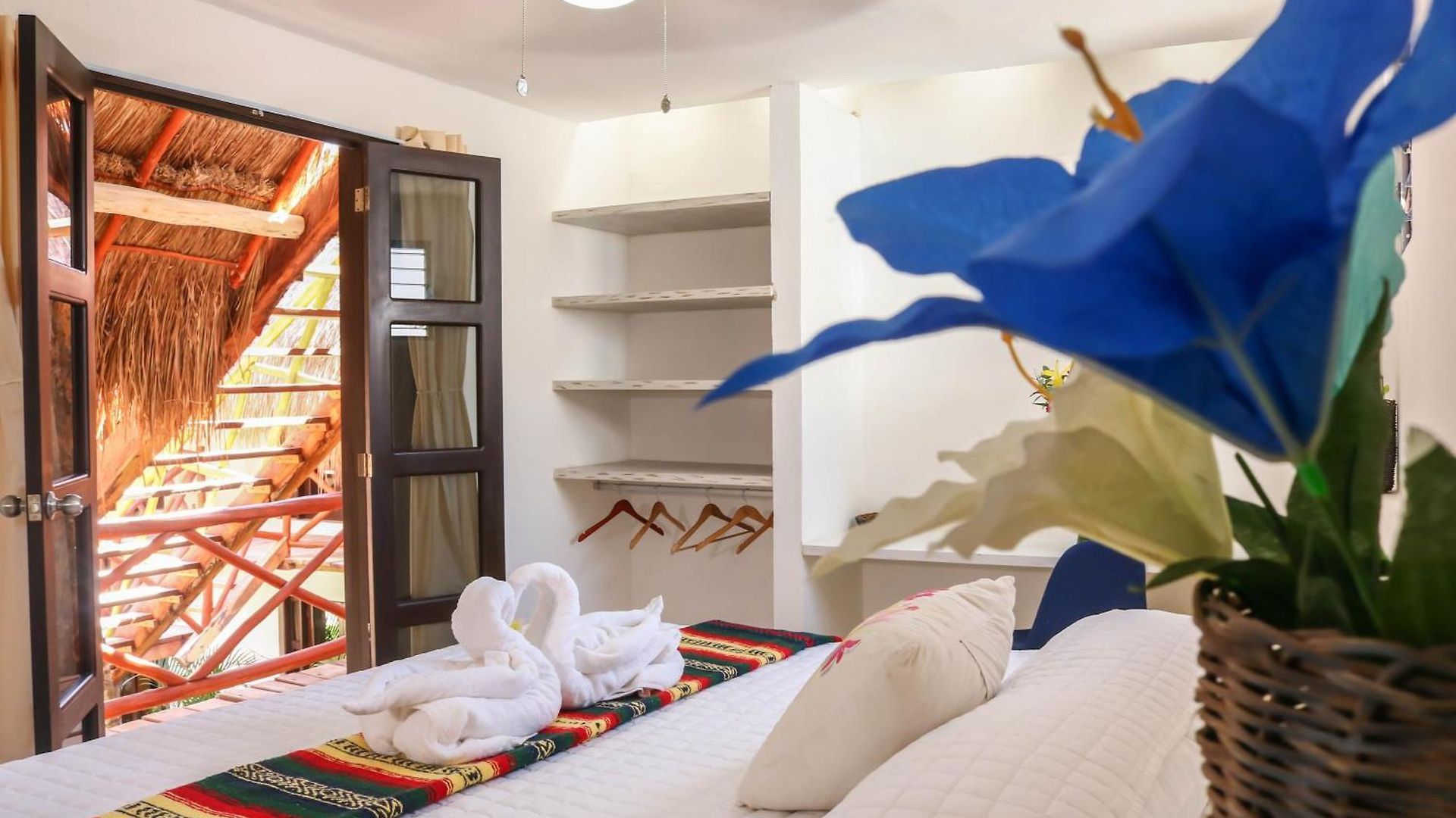 Kin Ha Hotel