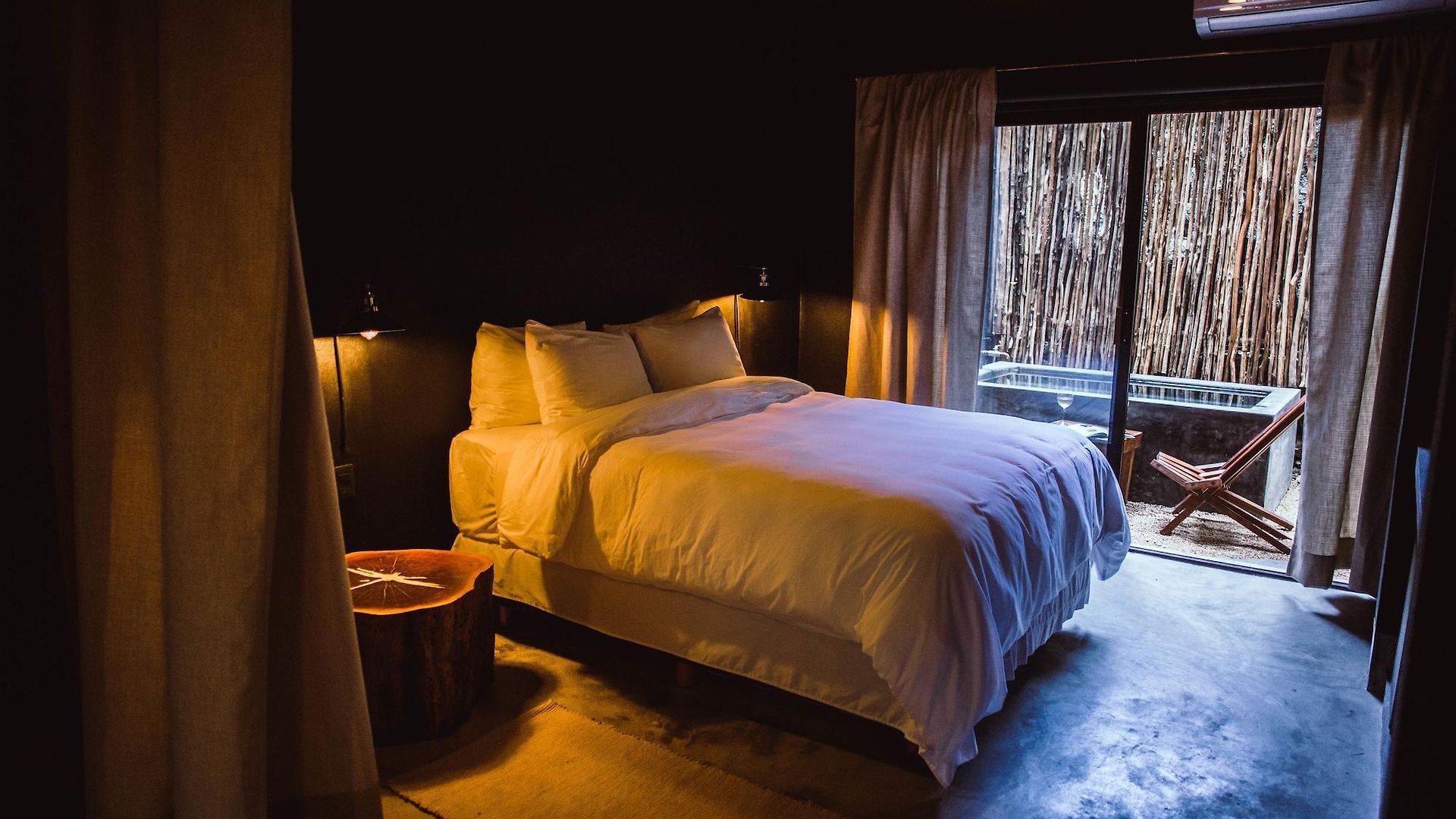 Aroma & Club Hotel
