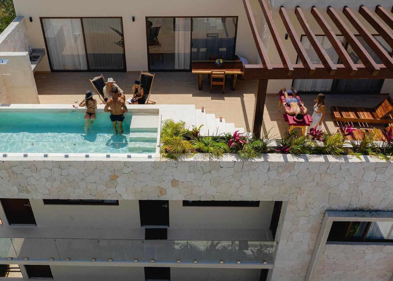 And Penthouse Blue Luxury Kukulkan