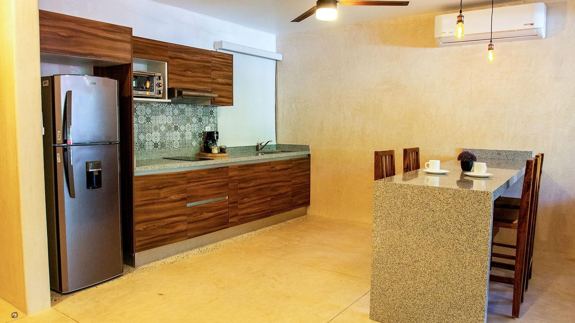 Azul By Guruhotel Hotel