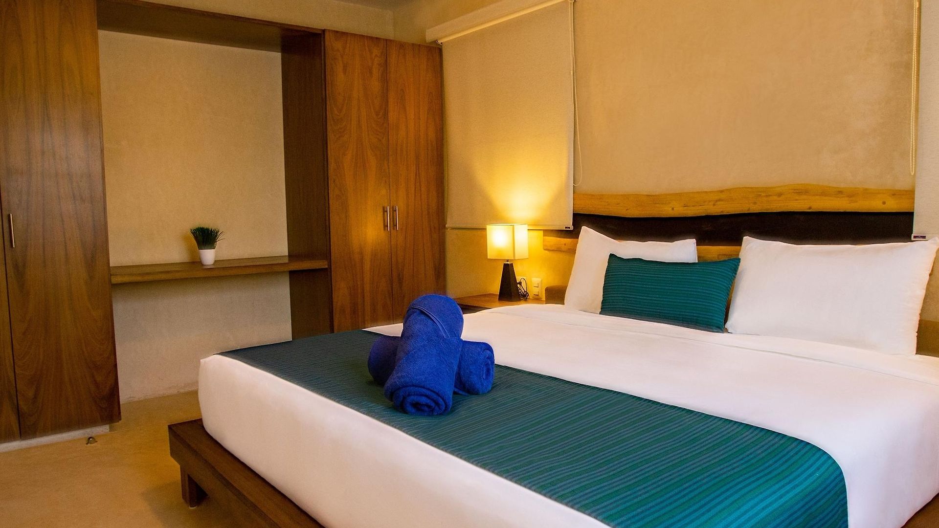 Hotel Azul By Guruhotel 3*