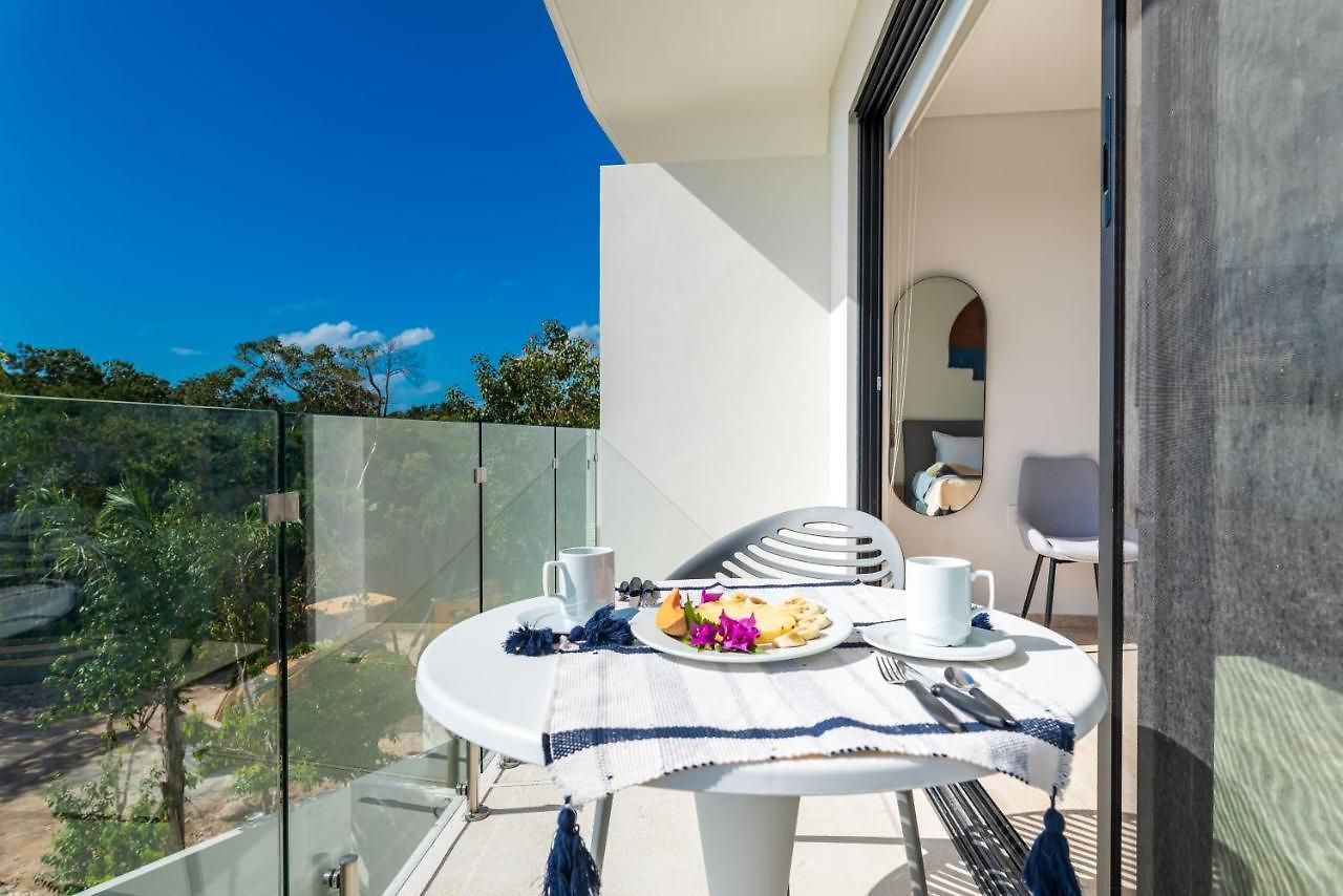 Your Place In With Pool, Gym And Coworking Apartment Tulum