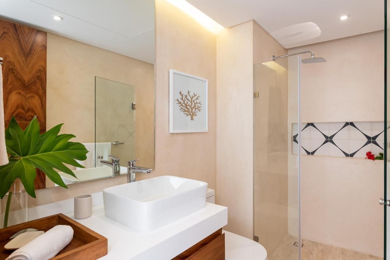 Your Place In With Pool, Gym And Coworking *