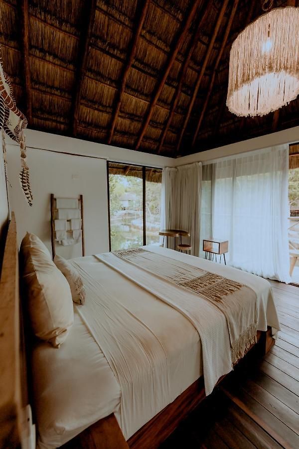 Zamna Eco-lodge Hotel *