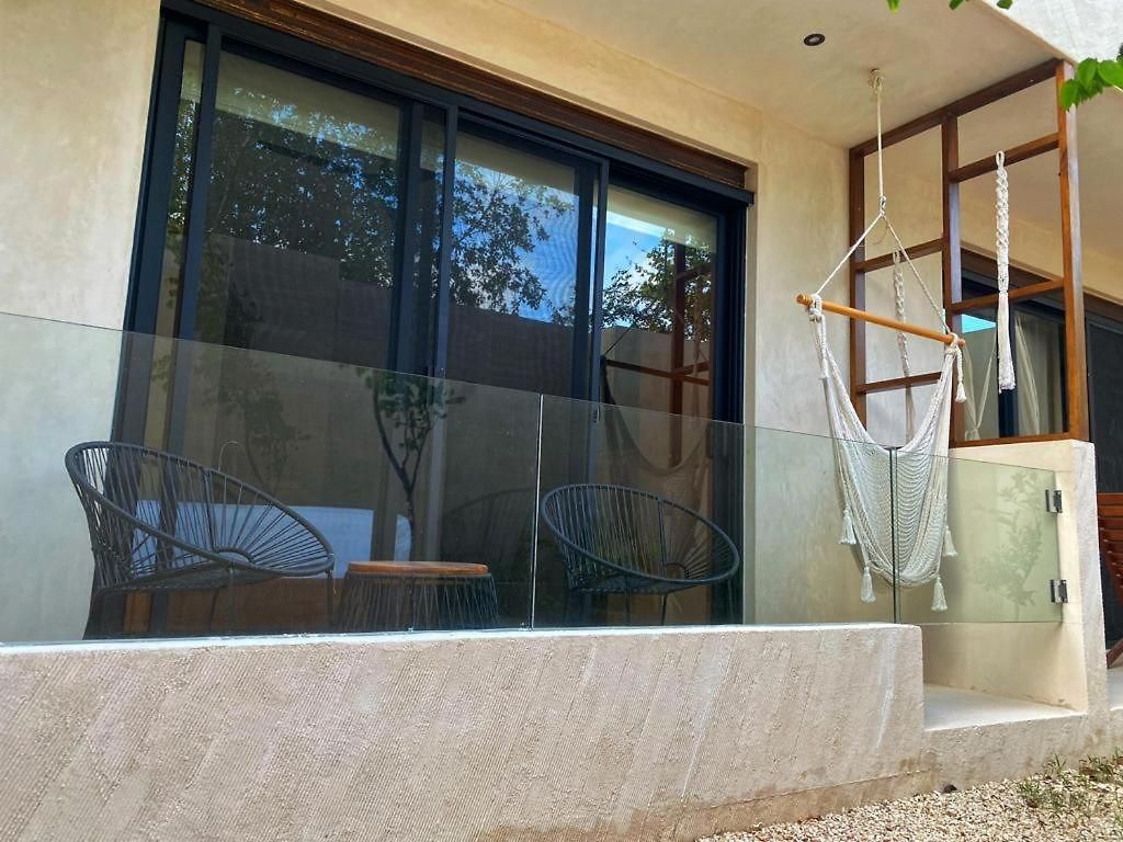 Room In Studio - Cozy Modern Studio Guest house Tulum