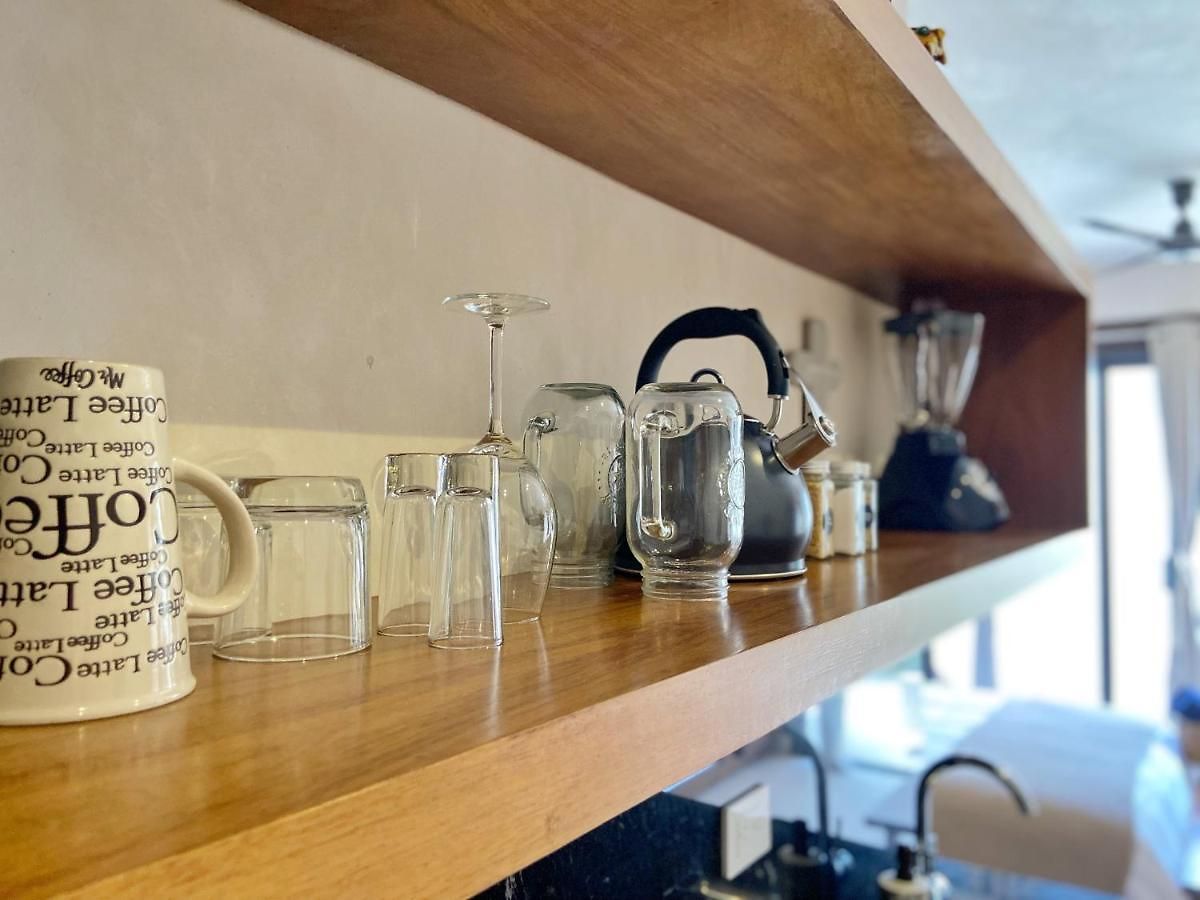 Room In Studio - Charming And Bright Studio Guest house *