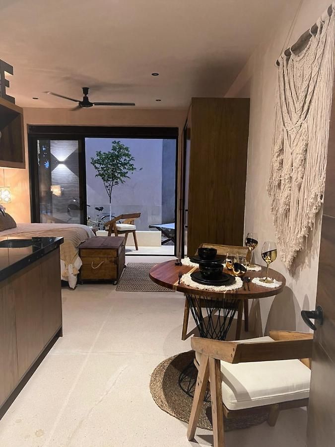 Room In Studio - Stylish And Bright Studio Near The Pool Guest house Tulum