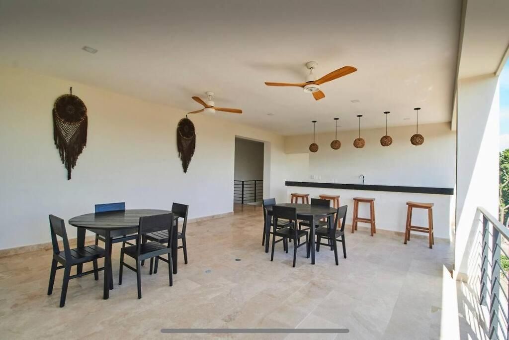 Apartment Sherlock - Swim Up & Gym & Club Access *