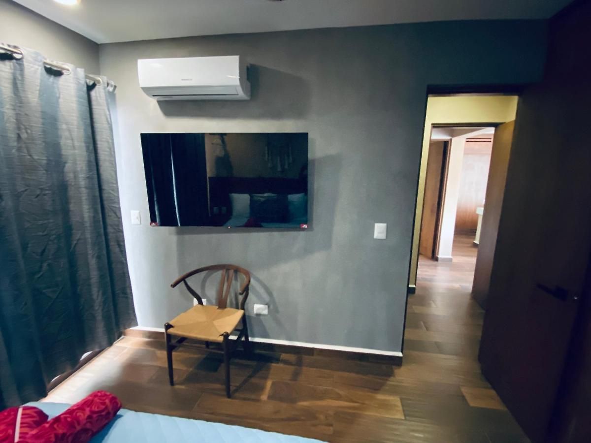 Taanah Hotel *