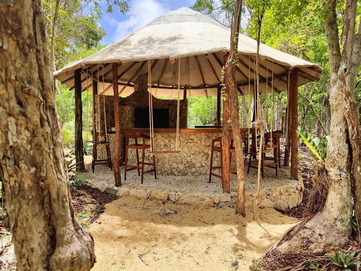 Camping Glamping Bunga Lotus Tulum