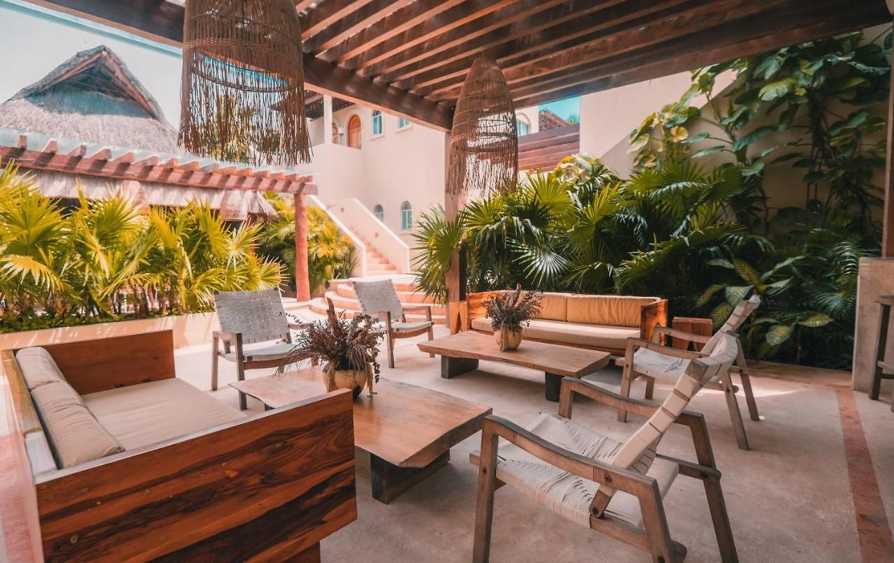 Mereva Hotel 4*