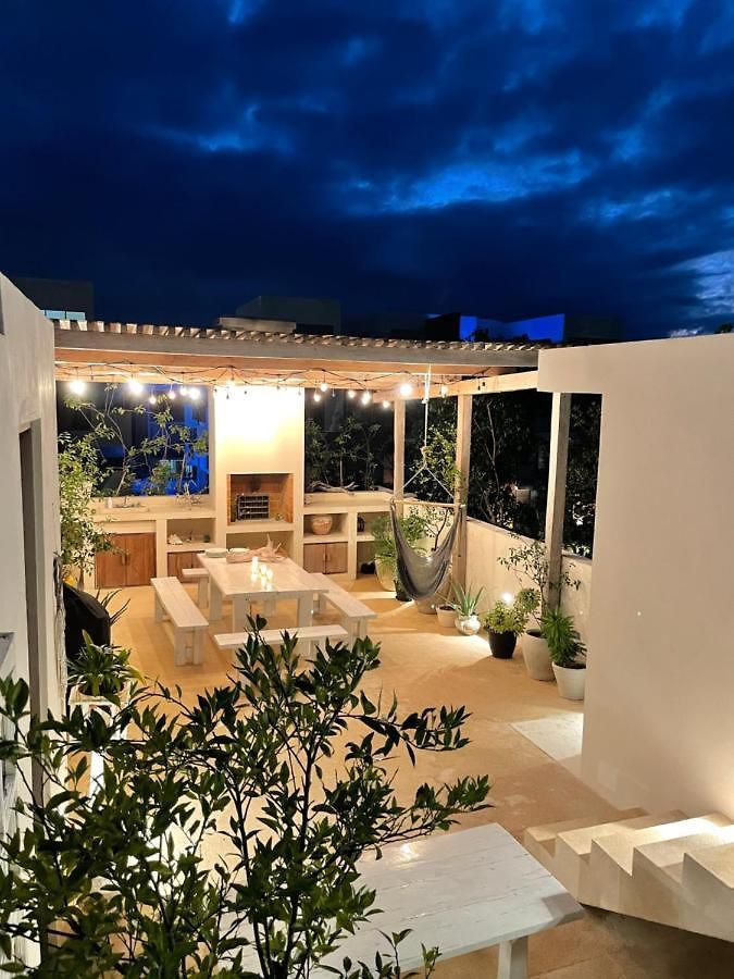 Ca'lalily Aparthotel